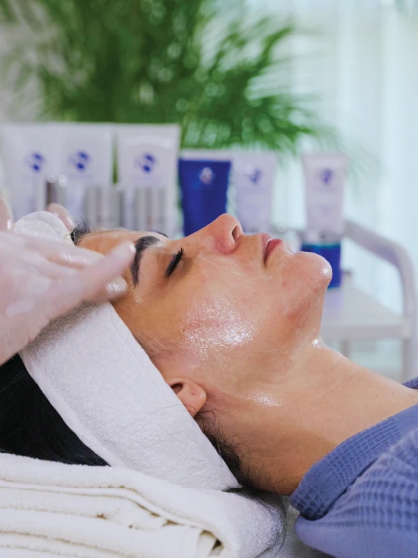 mole removal dubai